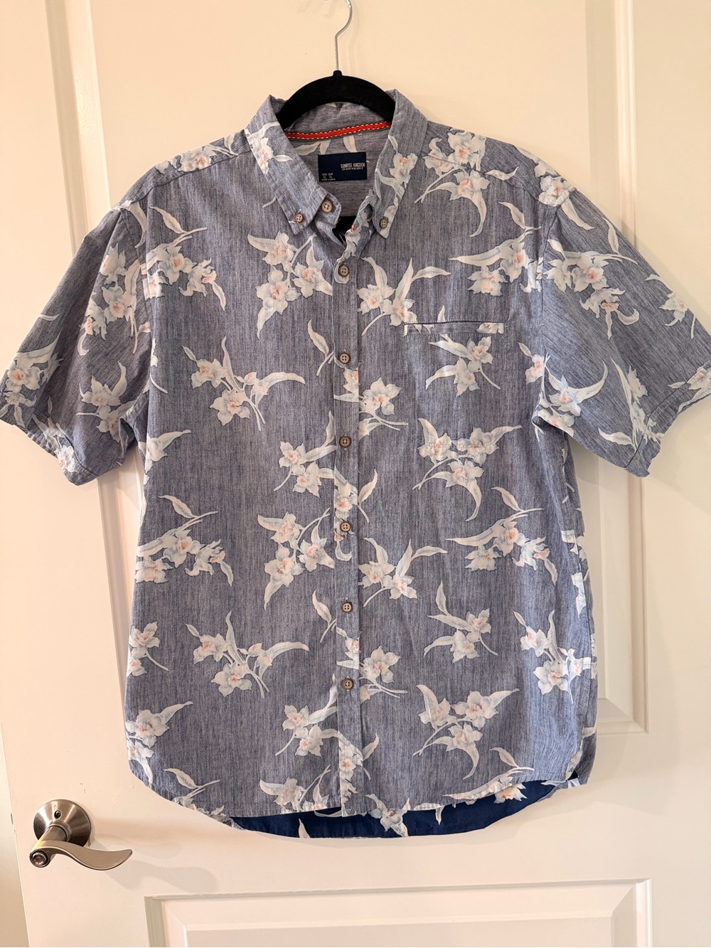 Sunrise Kingdom Men’s XL Blue Gray Floral Short Sleeve Button-Up Shirt